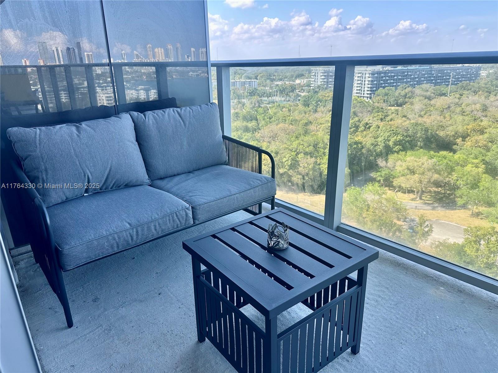 16385 Biscayne Blvd 1505