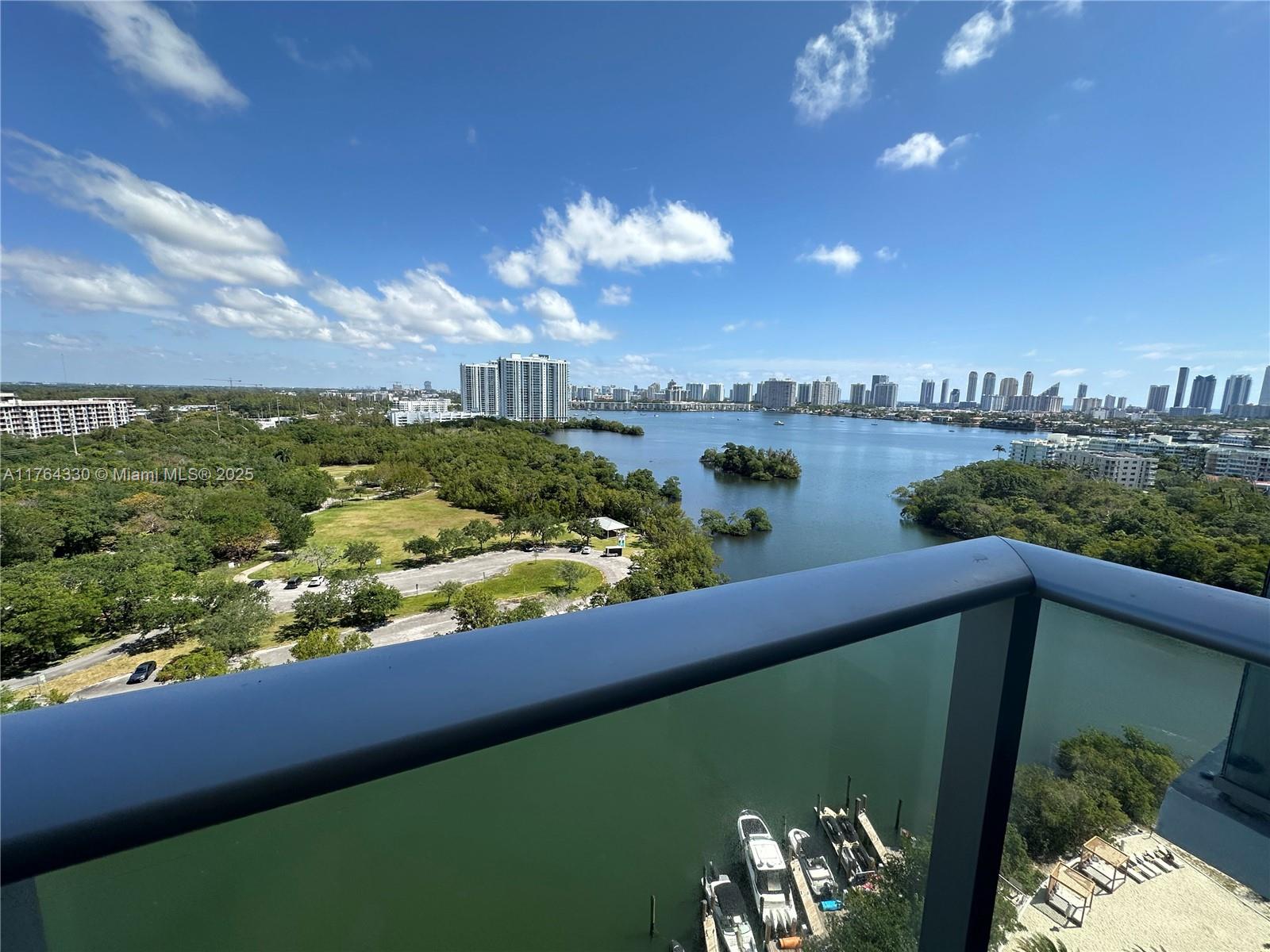 16385 Biscayne Blvd 1505