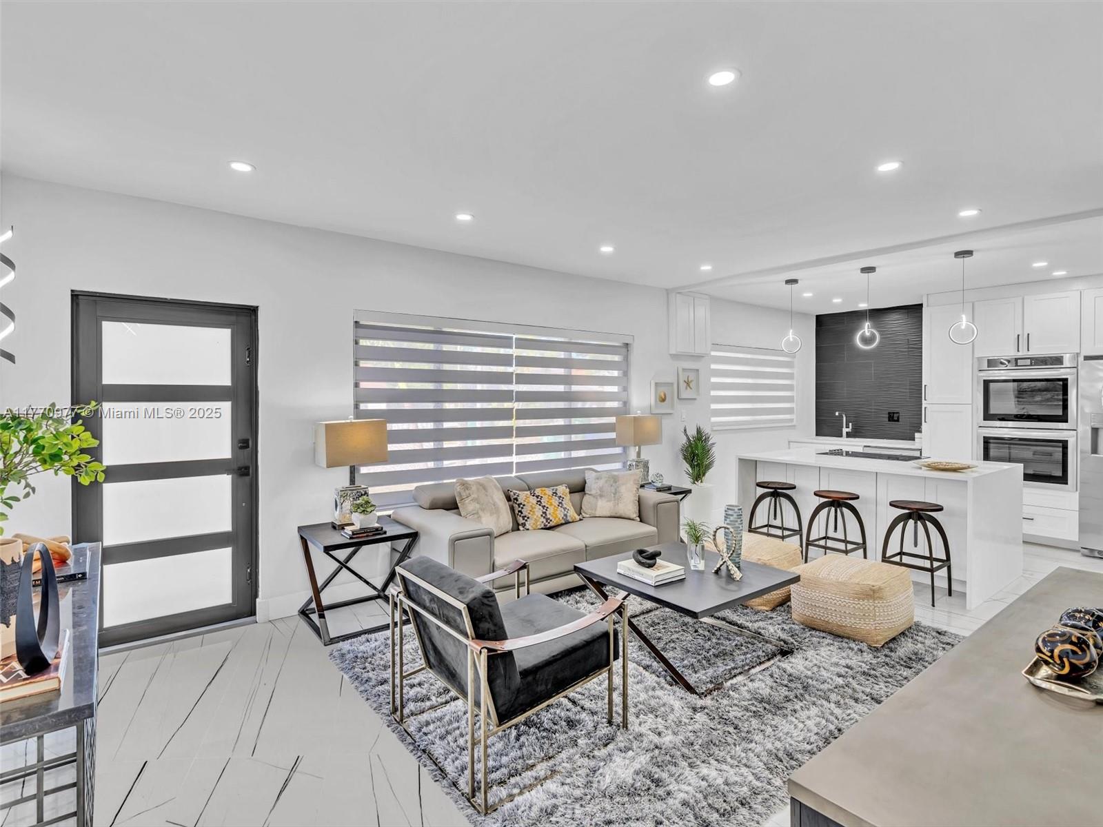 OSCEOLA GROVES - Residential