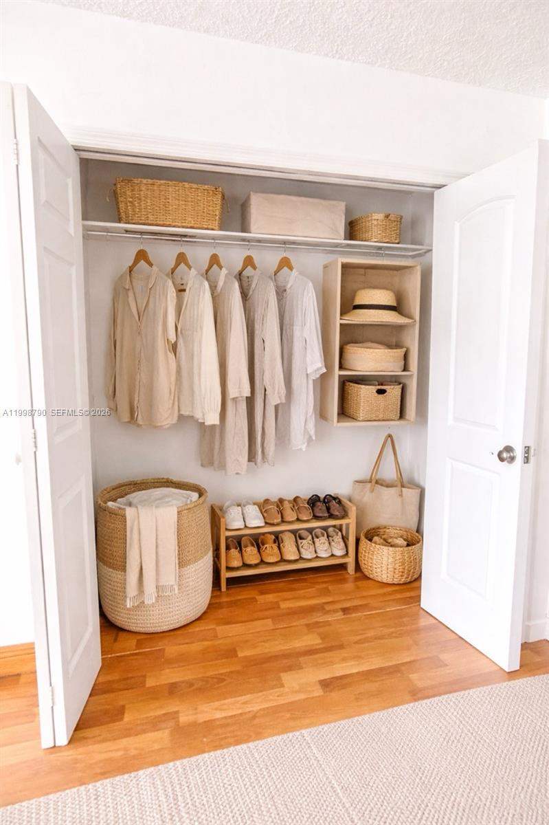 RESIDENCIAL COND - Residential Lease