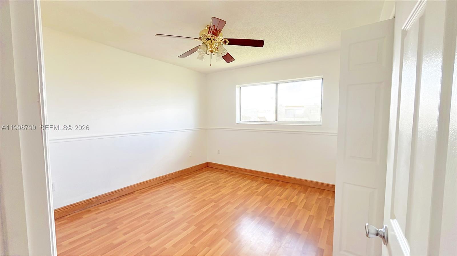 RESIDENCIAL COND - Residential Lease