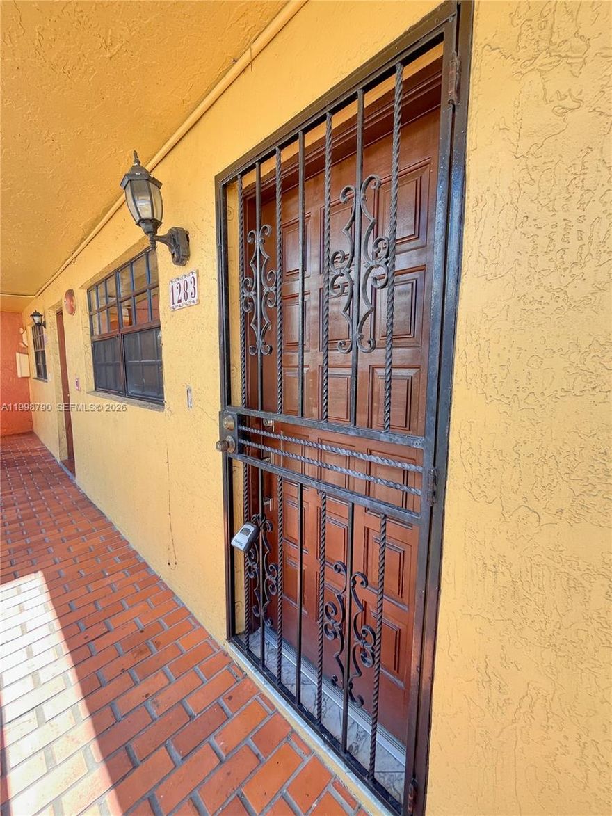 Spacious unit.
Total move-in costs include first month, last month, and one month security deposit. The total required to move in is $7,200.00.
Application fee: $100 (non-refundable).
Pets are accepted with certain restrictions—please confirm breed and number of pets with the agent.
Pet deposit: $100 (non-refundable).