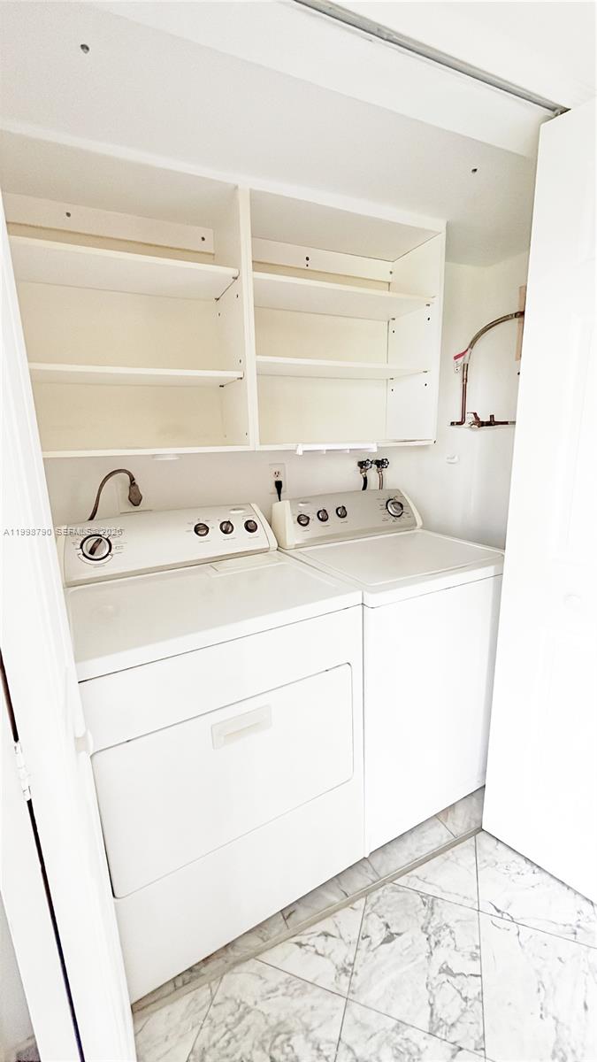 RESIDENCIAL COND - Residential Lease