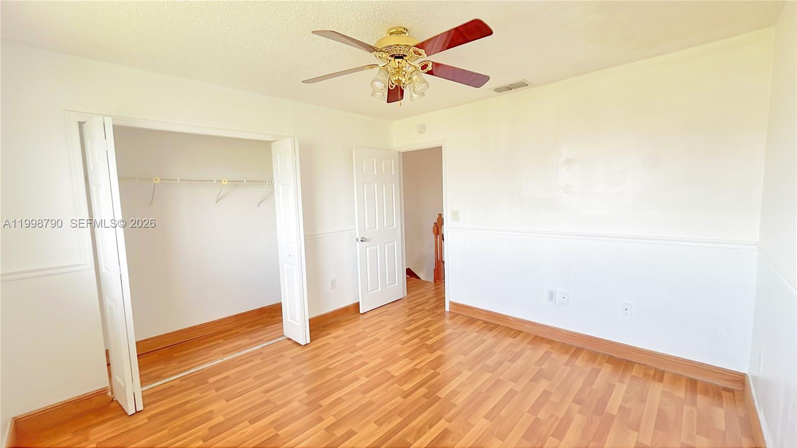 RESIDENCIAL COND - Residential Lease