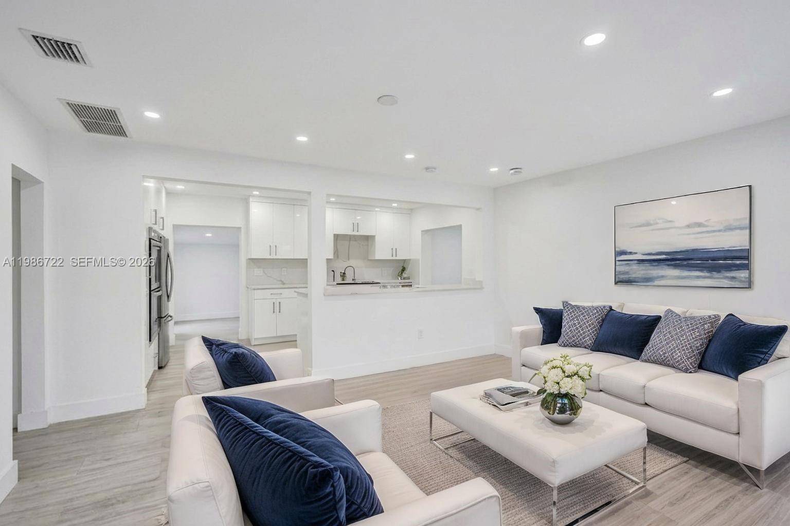 SUNSET TRAILS NO 2 - Residential