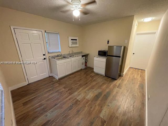 OCEAN WAY PARK - Residential Income