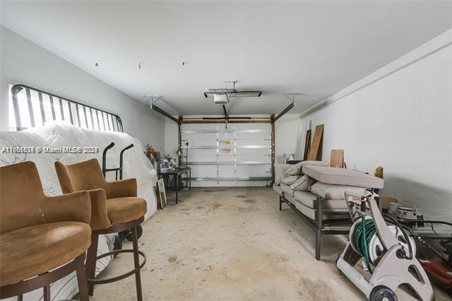 OCEAN WAY PARK - Residential Income