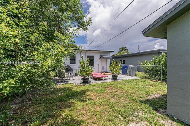 OCEAN WAY PARK - Residential Income