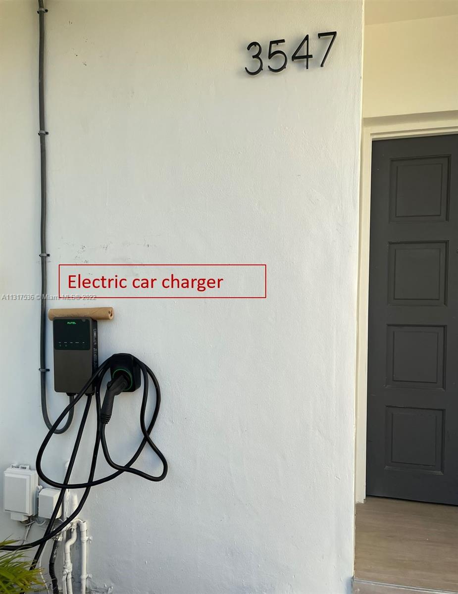 SEAGULL TOWNHOMES CONDO - Residential Lease