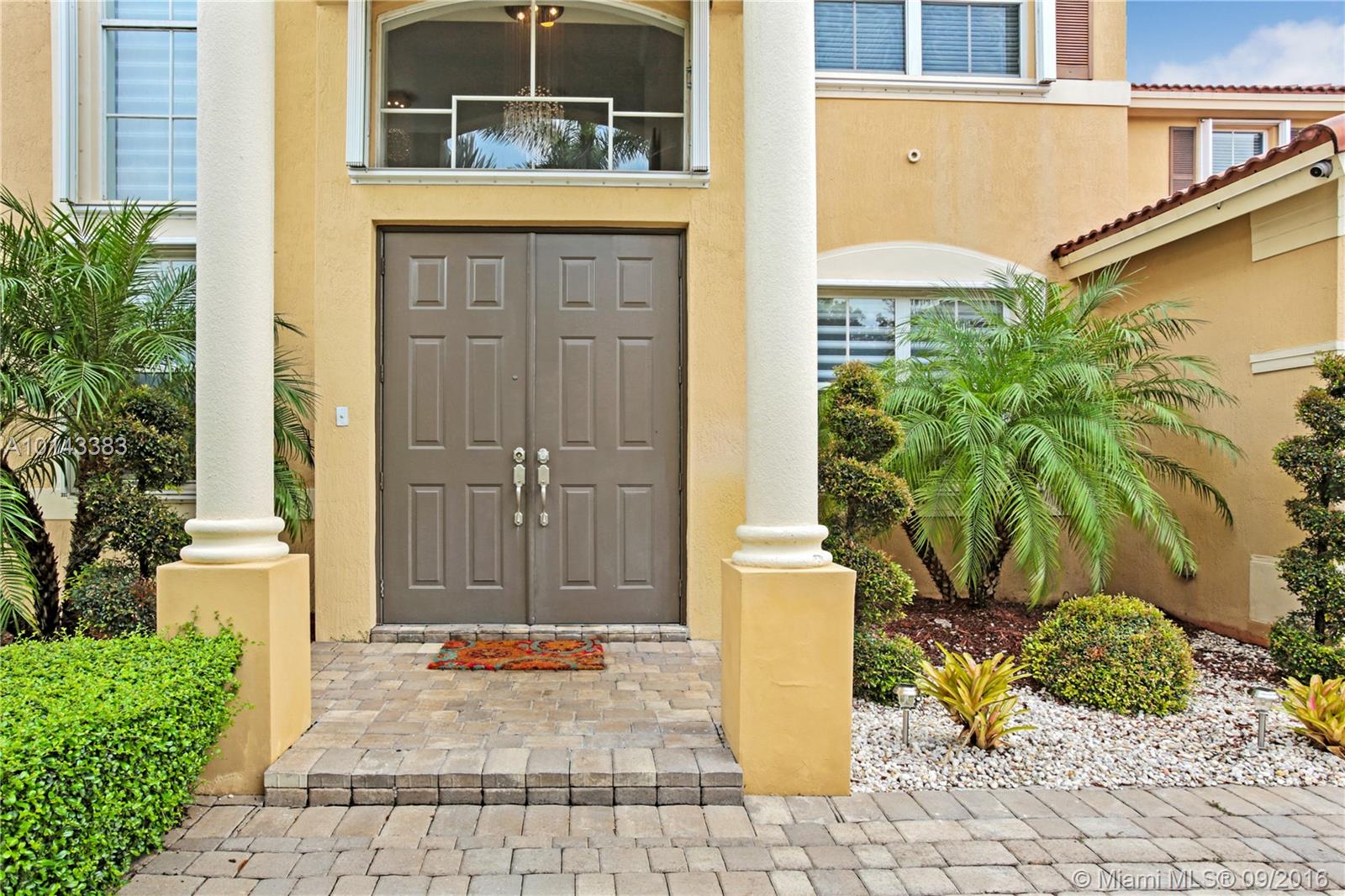 Kendall Breeze - Residential