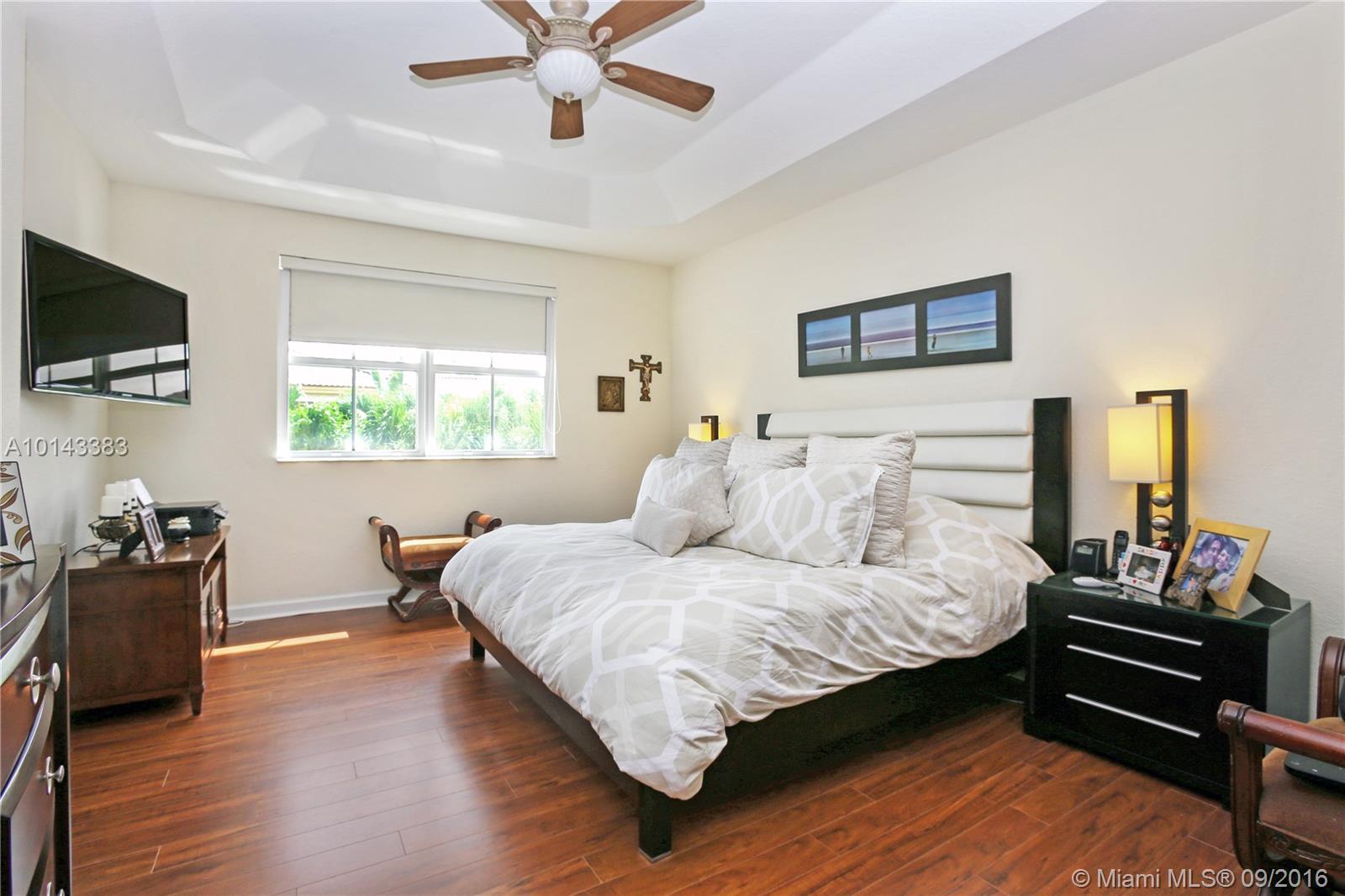 Kendall Breeze - Residential