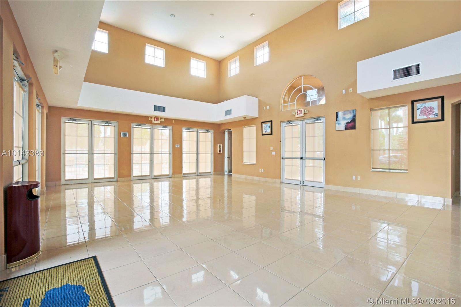 Kendall Breeze - Residential