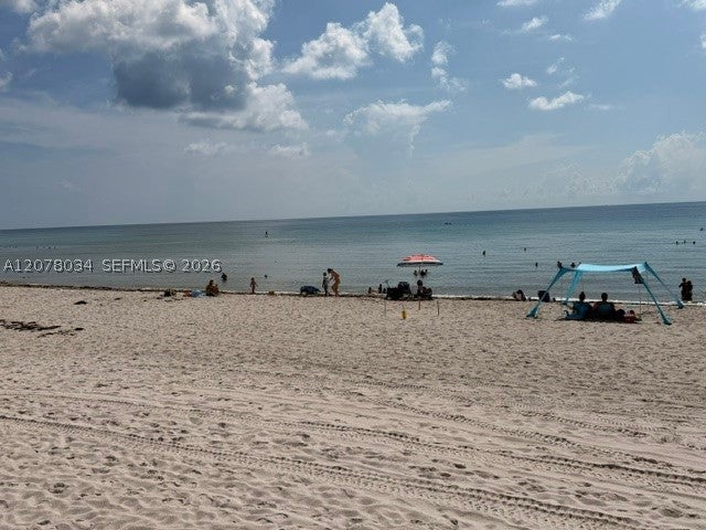 Photo of 3725 S Ocean Dr #1427, Hollywood, FL 33019 (MLS # A12078034)