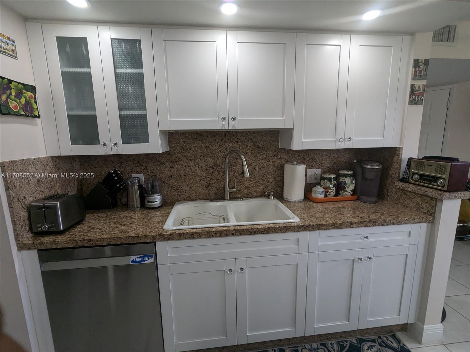 800 SW 142nd Ave 401N