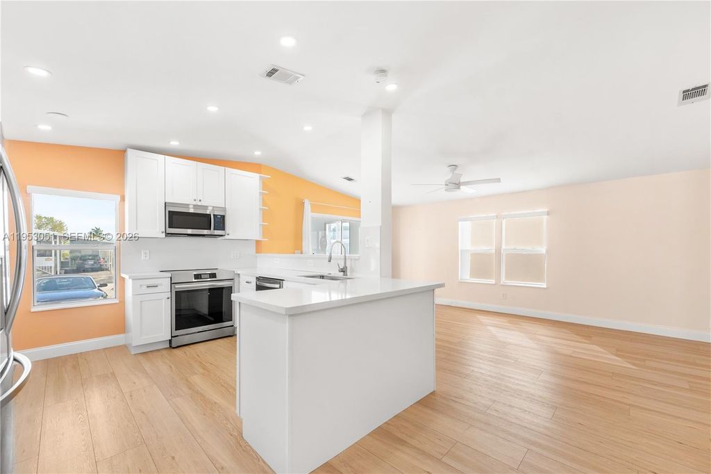 Photo of 5611 SW 32nd Ter, Dania Beach, FL 33312 (MLS # A11953051)