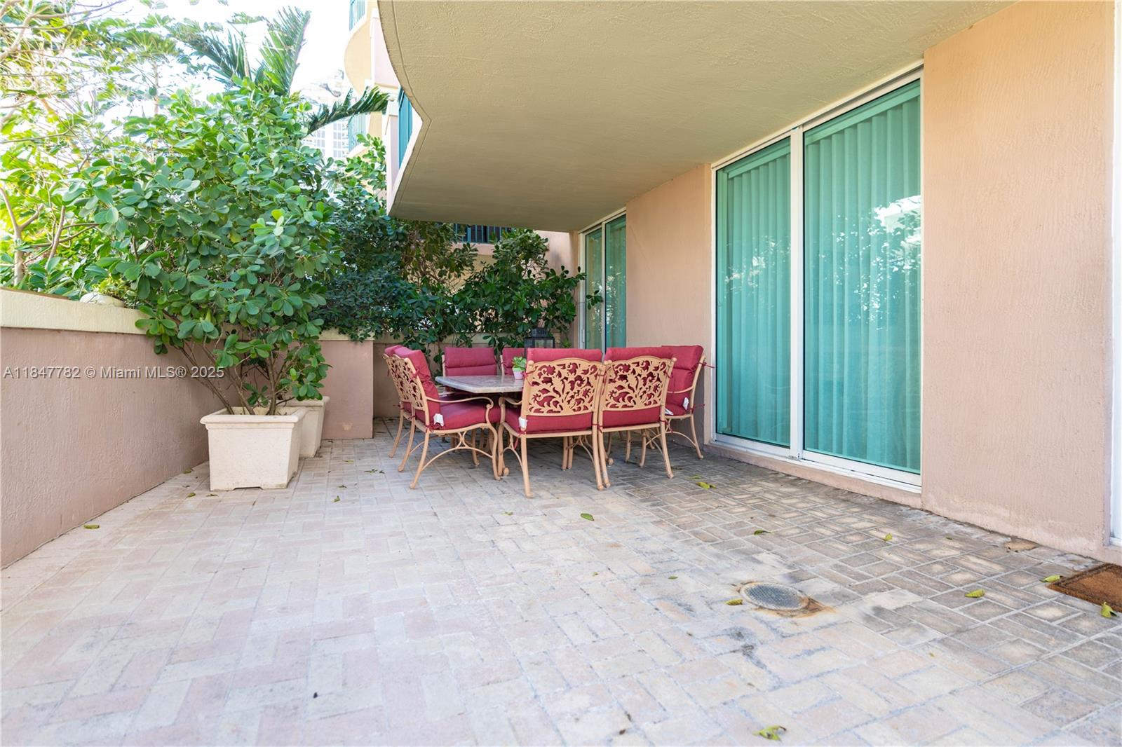 KING DAVID OF SUNNY ISLES - Residential Lease