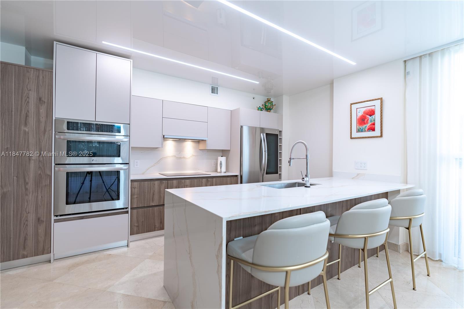 KING DAVID OF SUNNY ISLES - Residential Lease