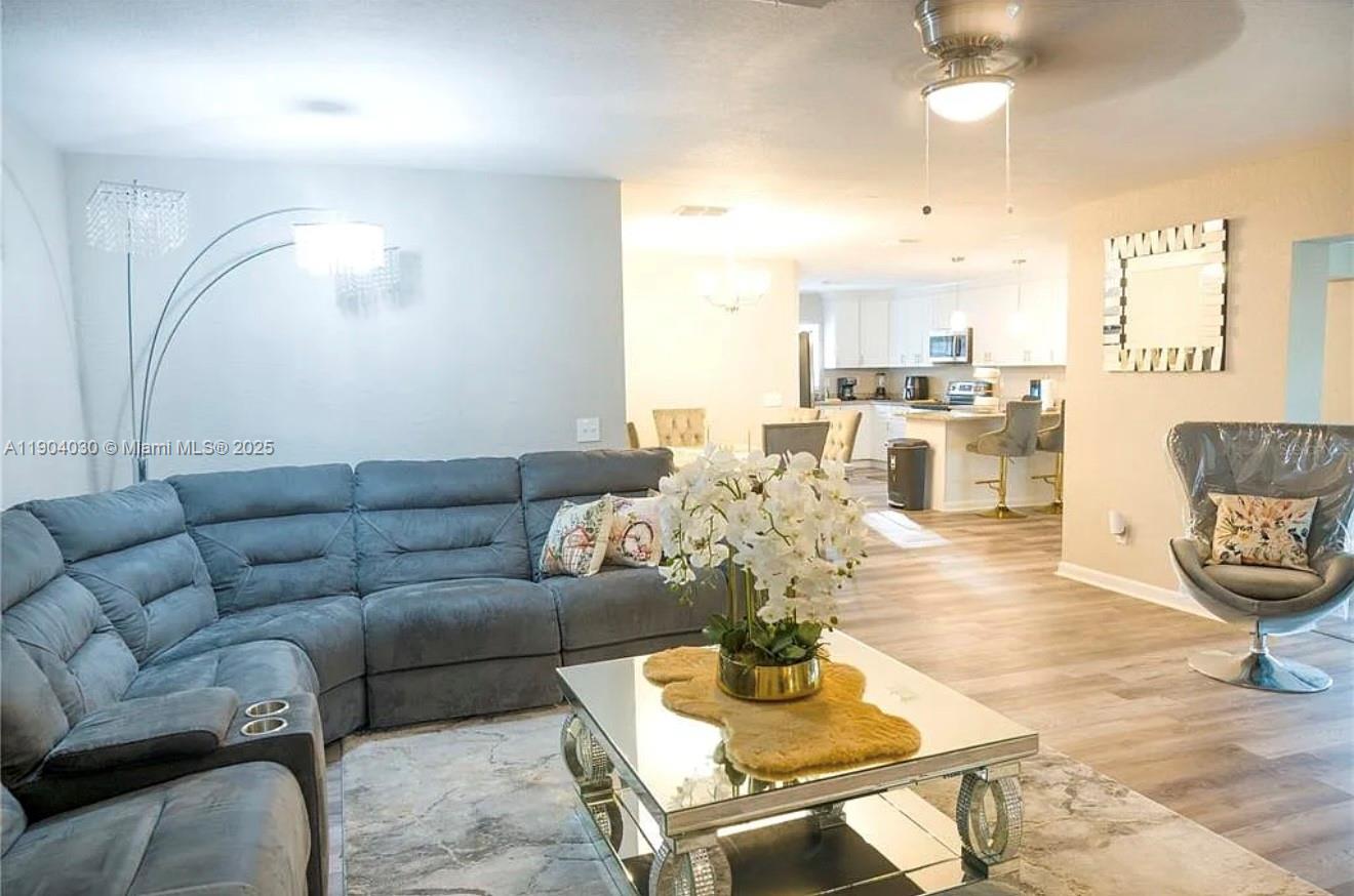 HALLAM COURT SUB PB 56 P - Residential