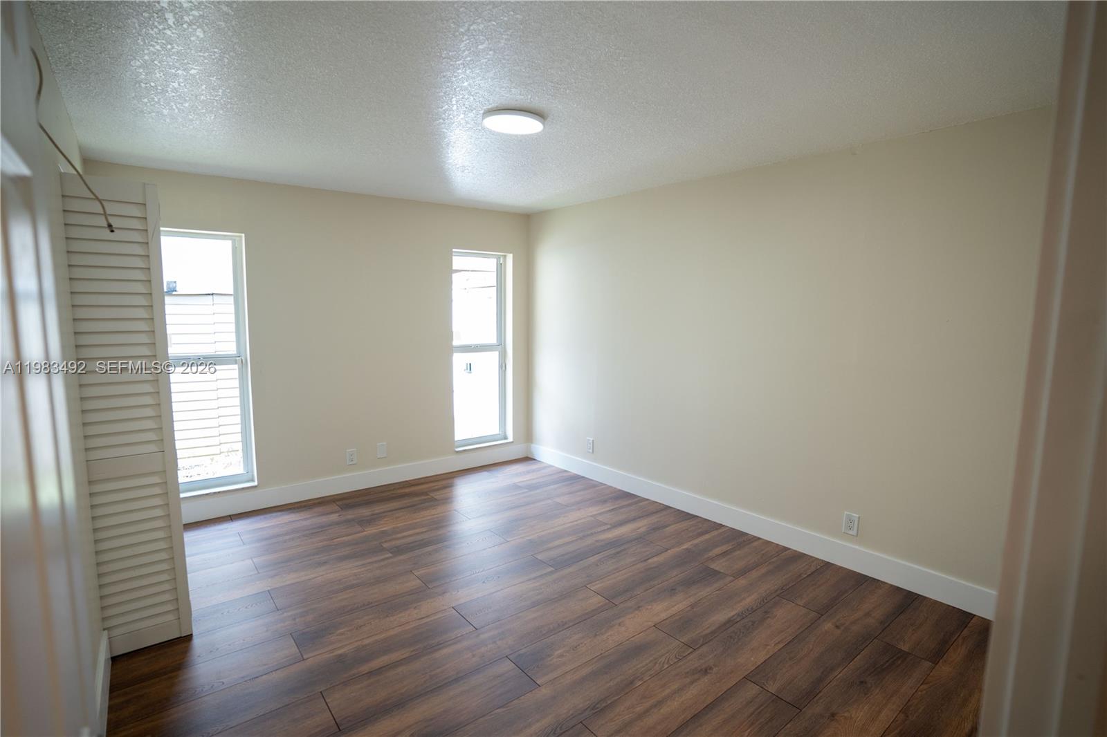 FOREST HILLS WEST - Residential