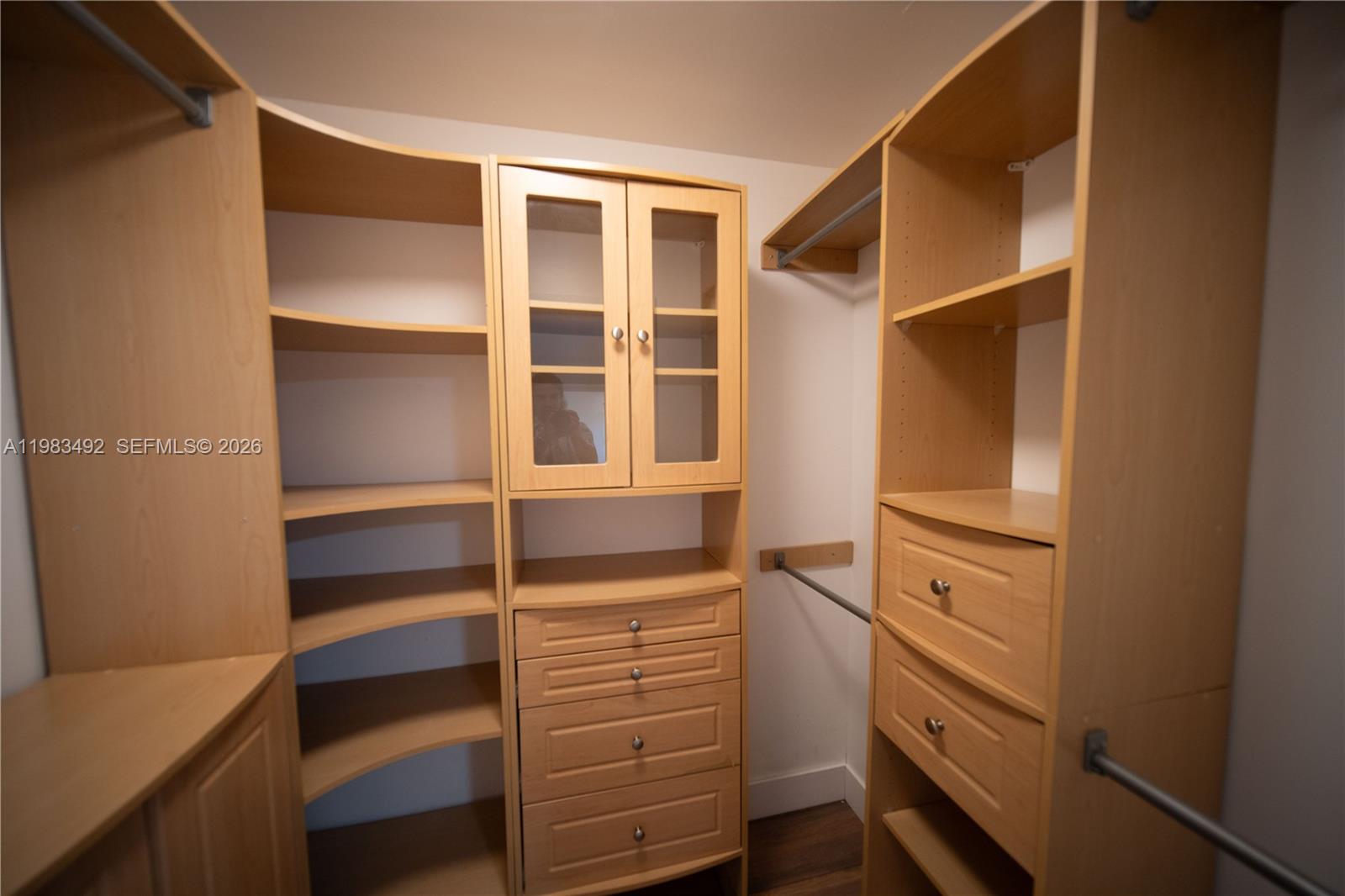 FOREST HILLS WEST - Residential