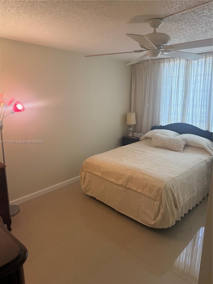 COLONY POINT 6 CONDO - Residential