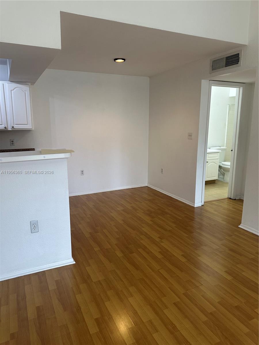 BISCAYNE BEACH CLUB CONDO - Residential