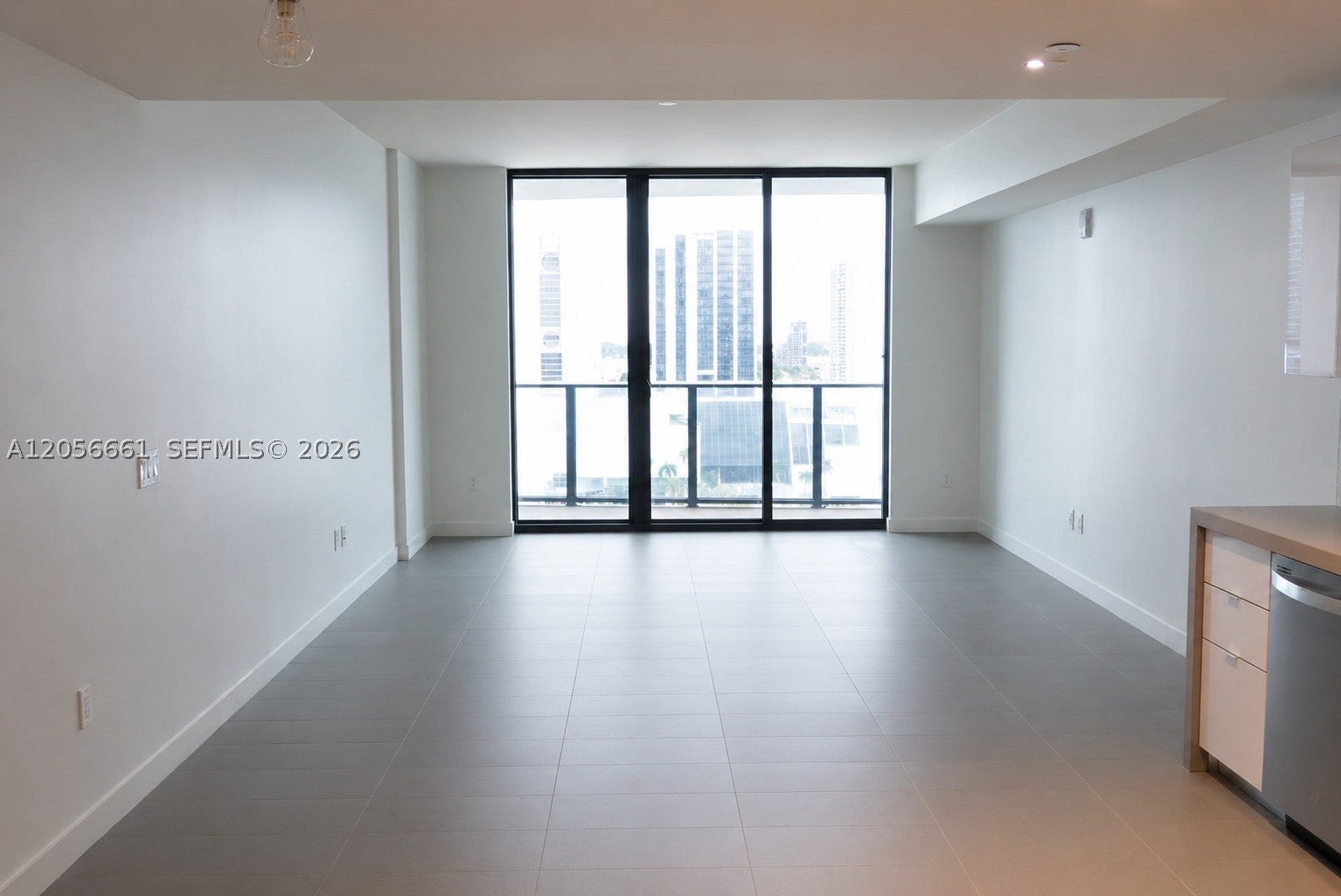 1600 NE 1st Ave 1502