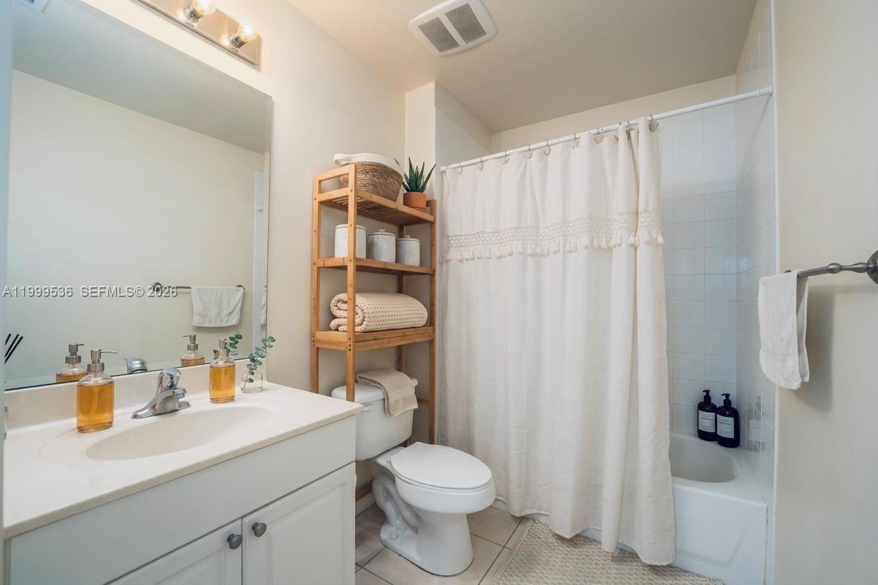 CARIBBEAN AT BOCA BAYOU C - Residential