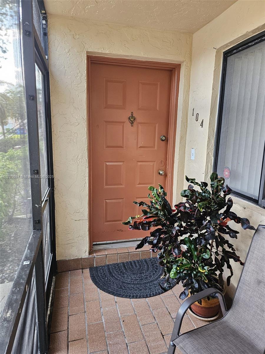 search properties 2 357 Lakeview Dr 104