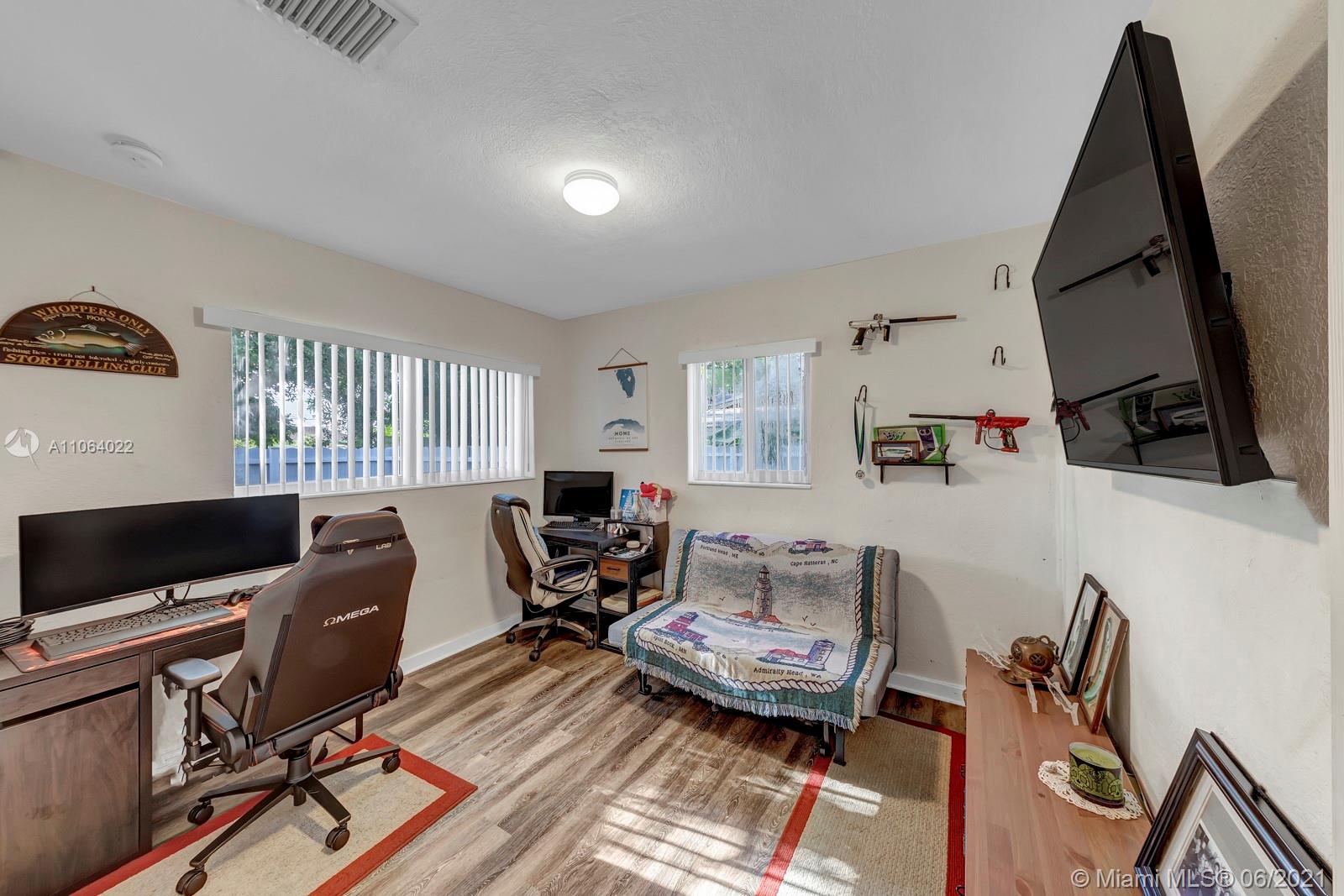 SEABOARD PARK - Residential Income