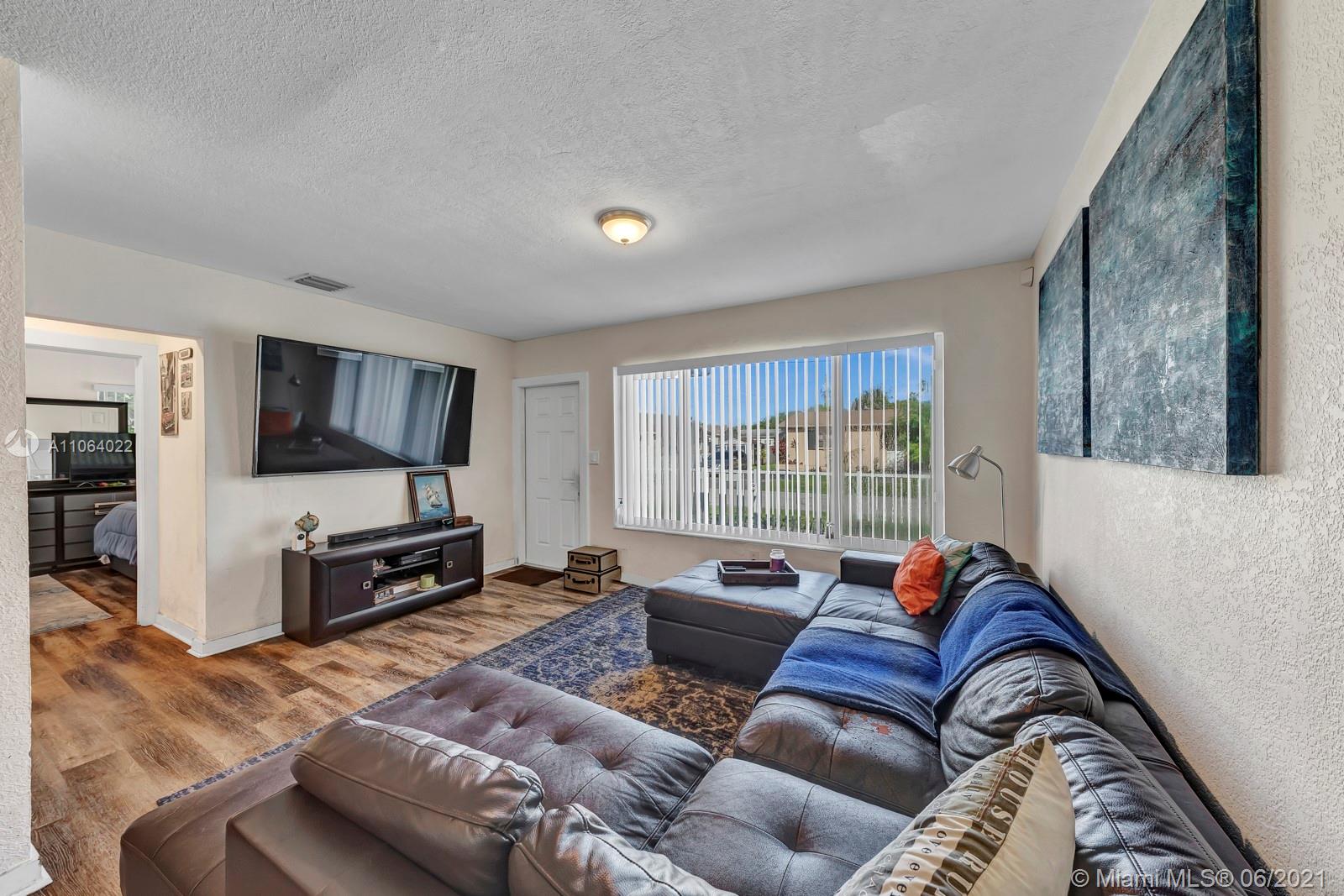 SEABOARD PARK - Residential Income