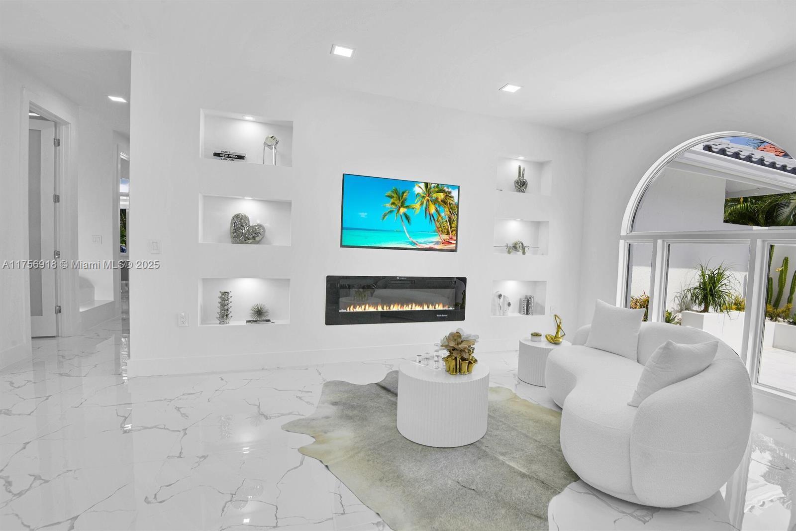 GRAND OAKS OF ARVIDA COUN - Residential