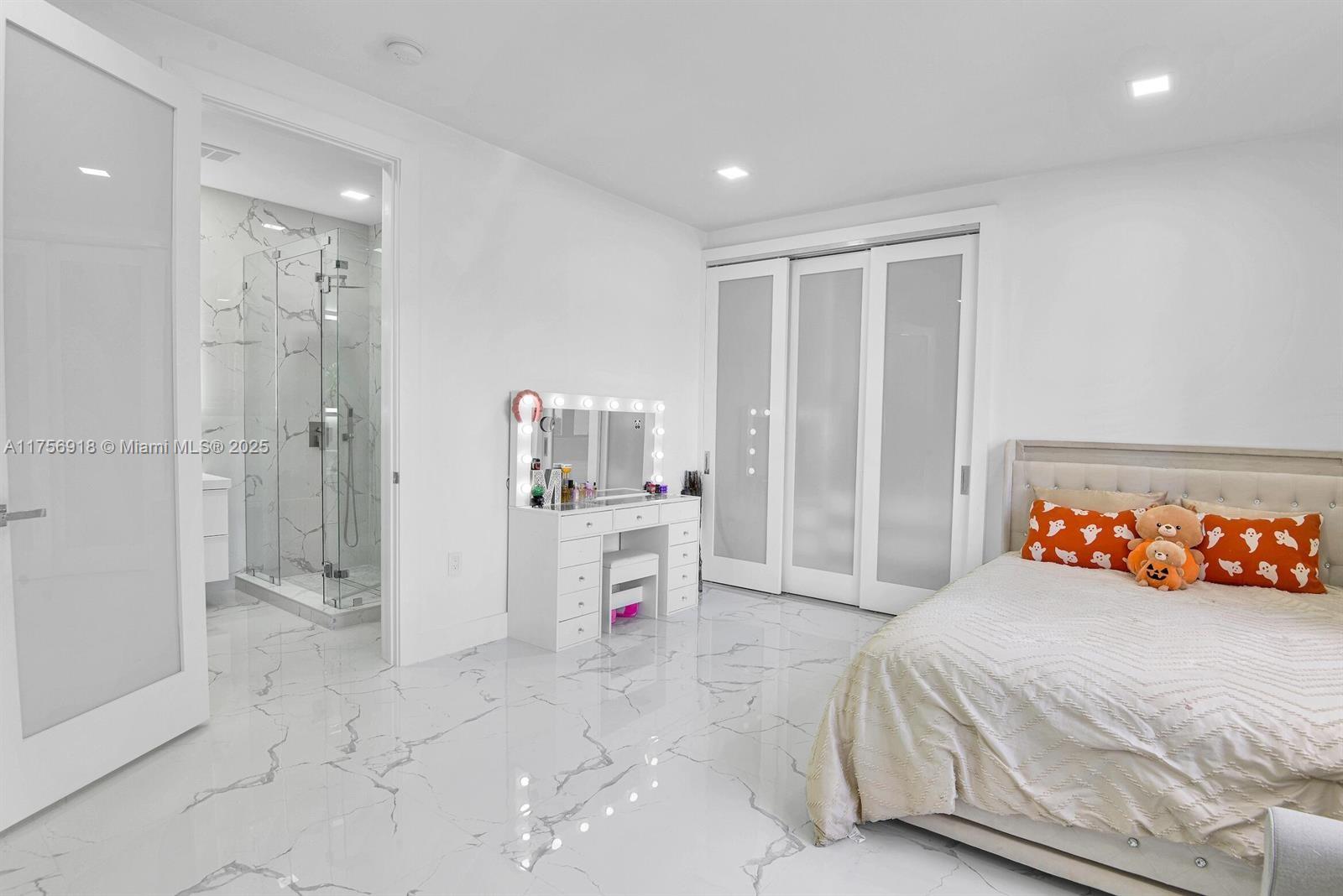 GRAND OAKS OF ARVIDA COUN - Residential
