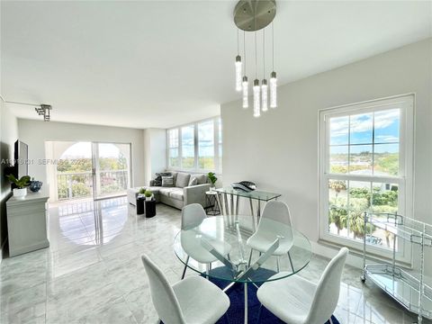 Photo of 250 NE 20th St #5250, Boca Raton, FL 33431 (MLS # A11916131)