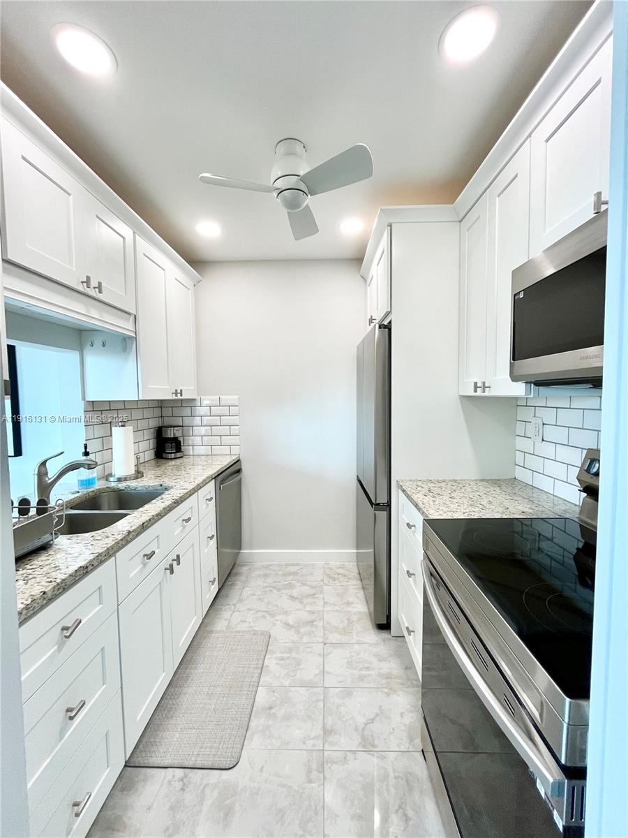 TIERRA DEL SOL CONDO - Residential