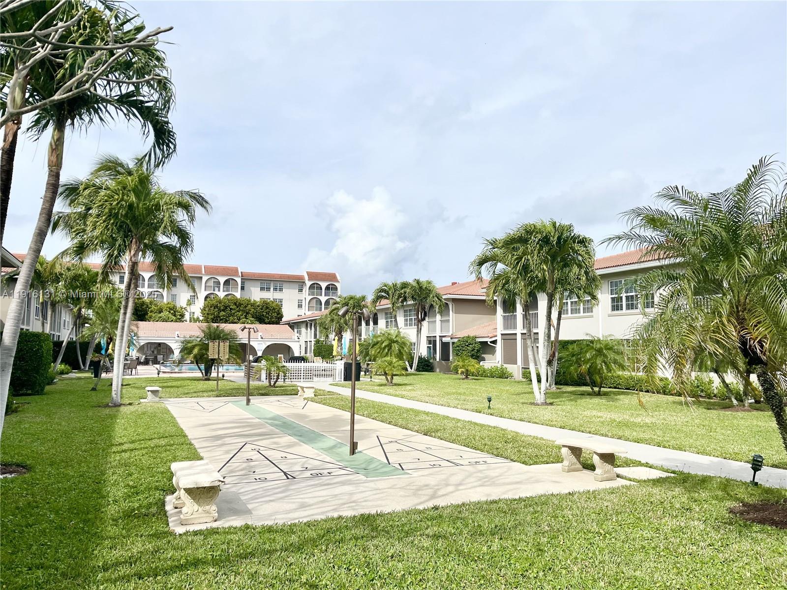 TIERRA DEL SOL CONDO - Residential