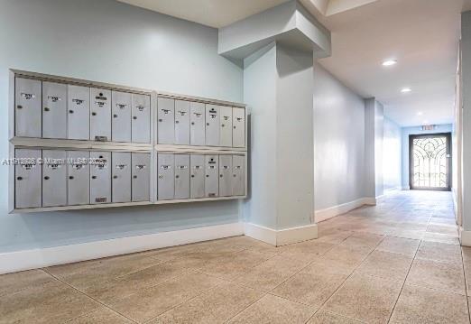 BISCAYNE BCH SUB - Residential Lease