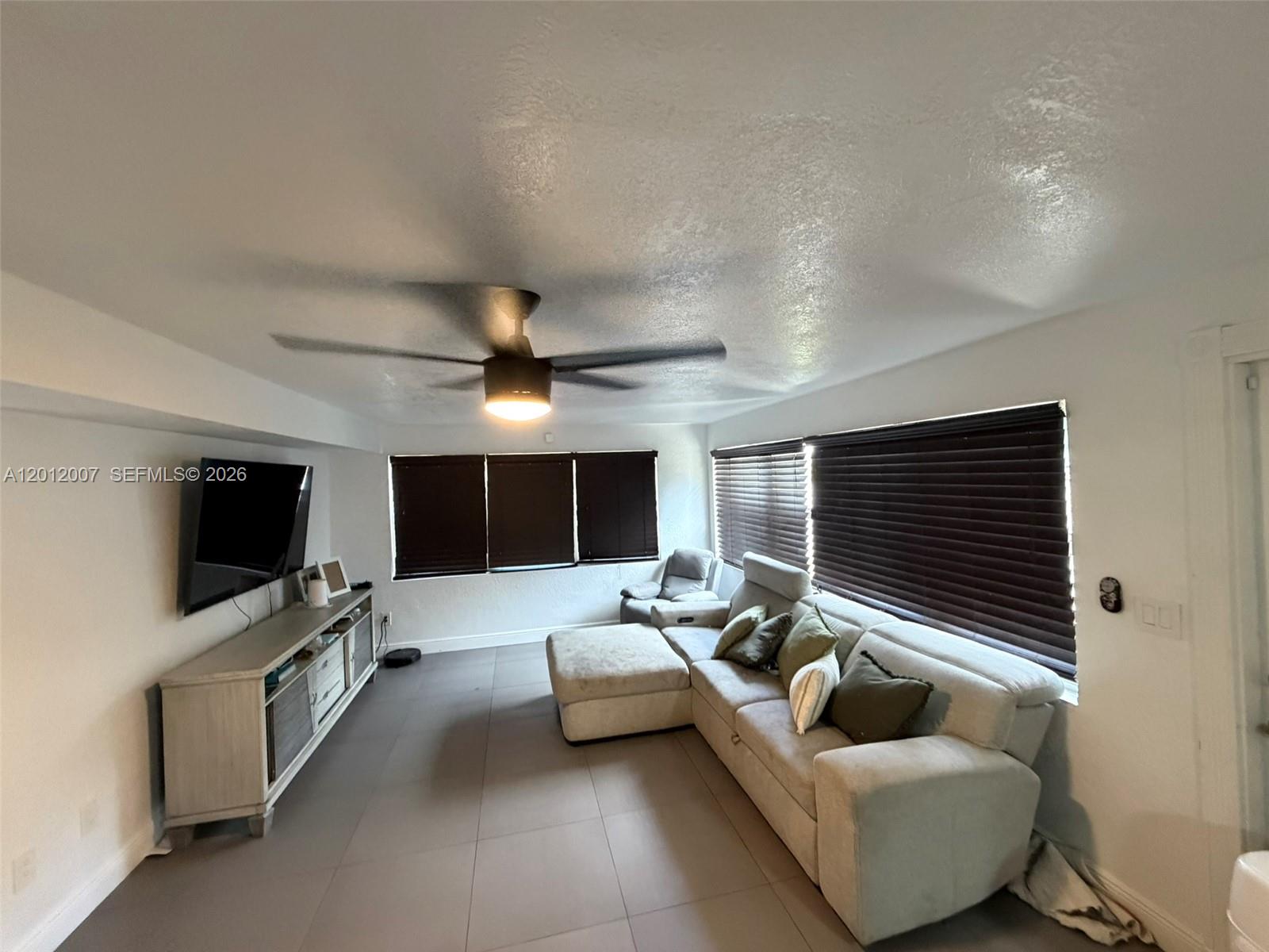 HOLLYWOOD HEIGHTS ESTATES - Residential