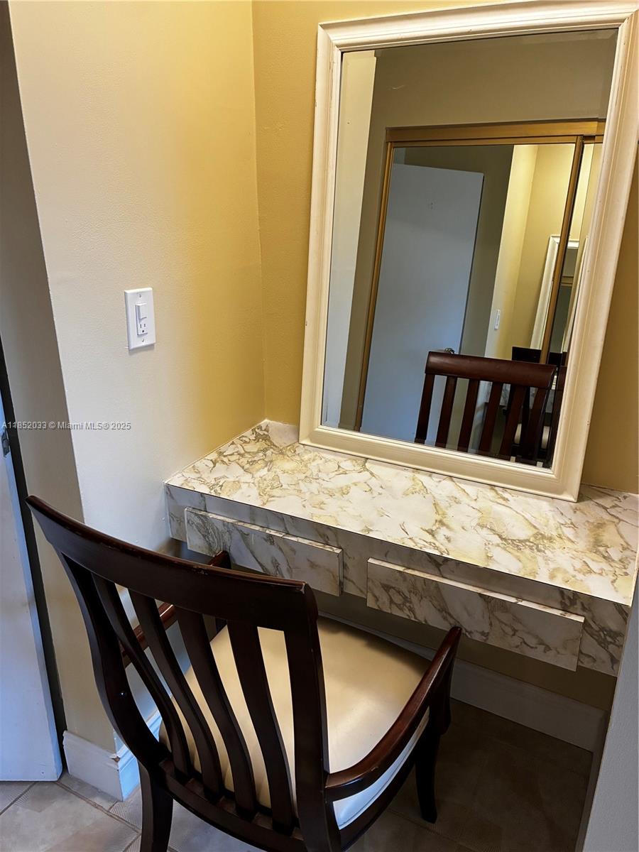 CASTLE APARTMENTS 16 COND - Residential