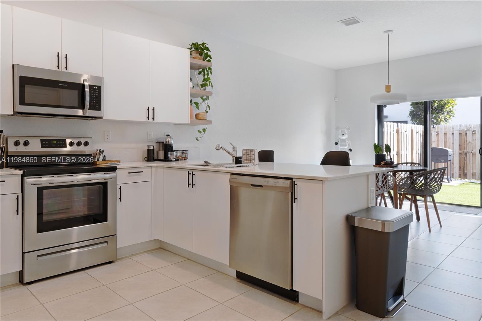 Kendall assemblage south - Residential