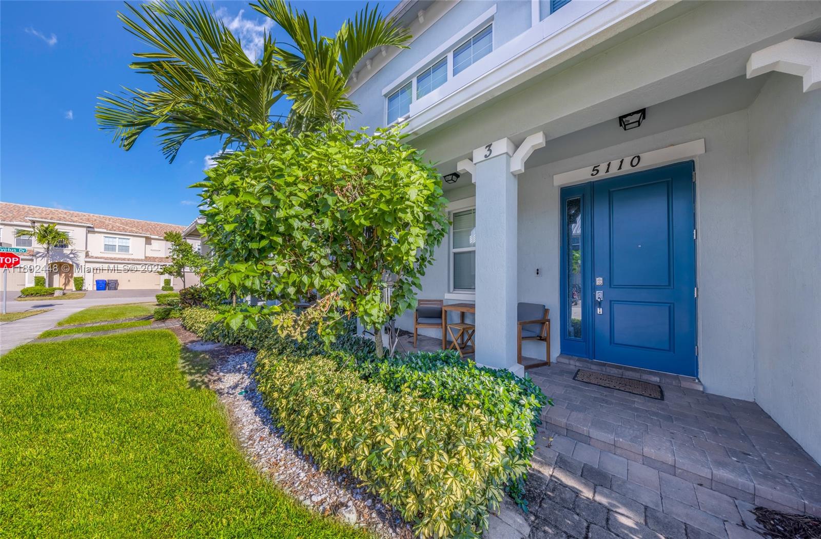 HILLCREST COUNTRY CLUB SO - Residential