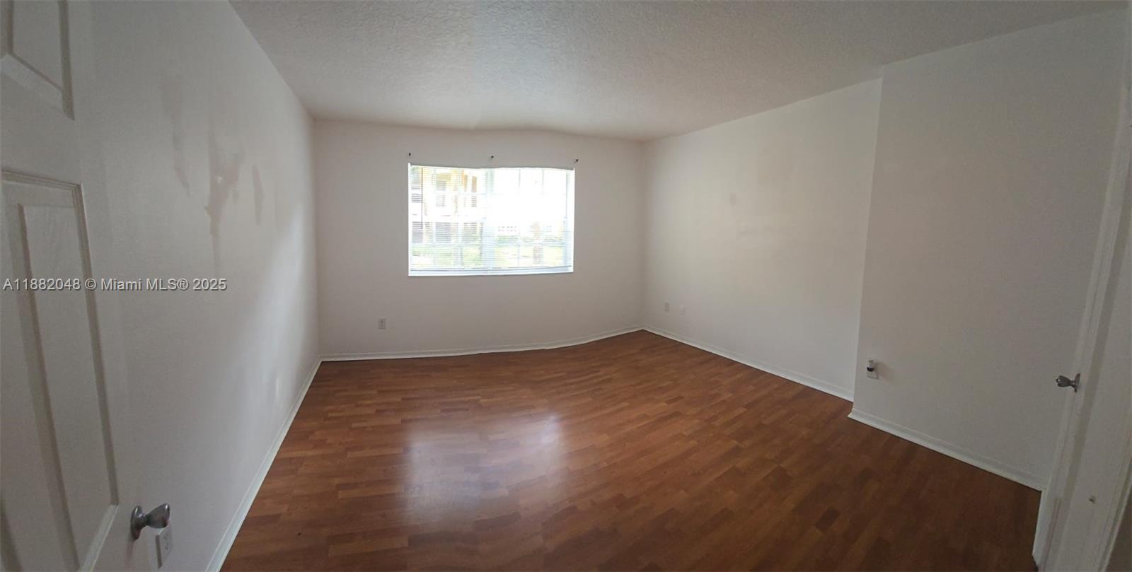 MARQUESA CONDO - Residential