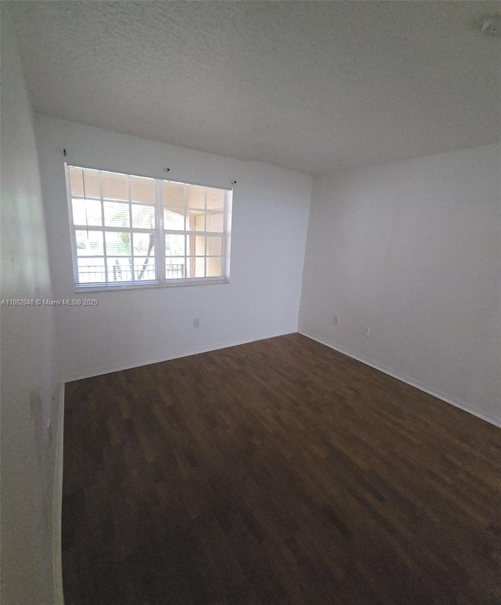 MARQUESA CONDO - Residential