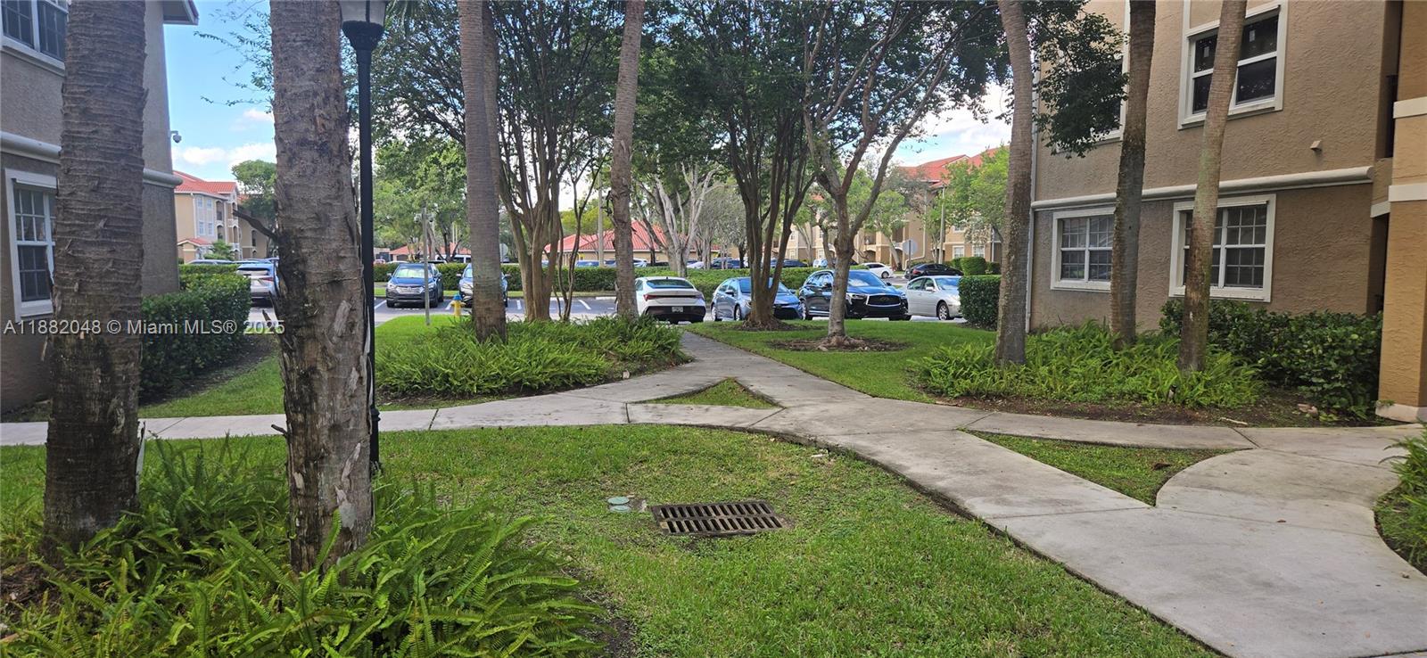 MARQUESA CONDO - Residential