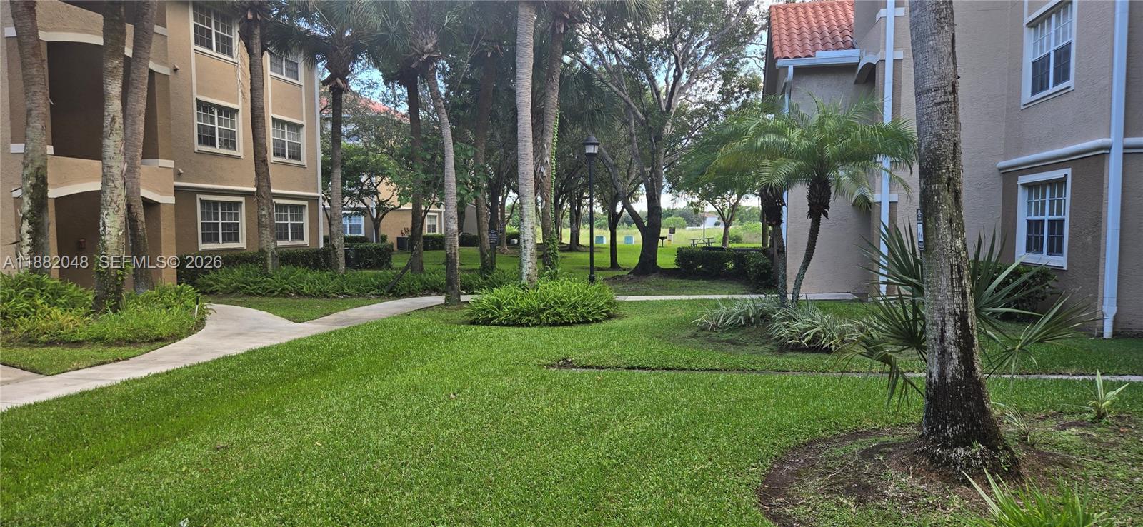 MARQUESA CONDO - Residential