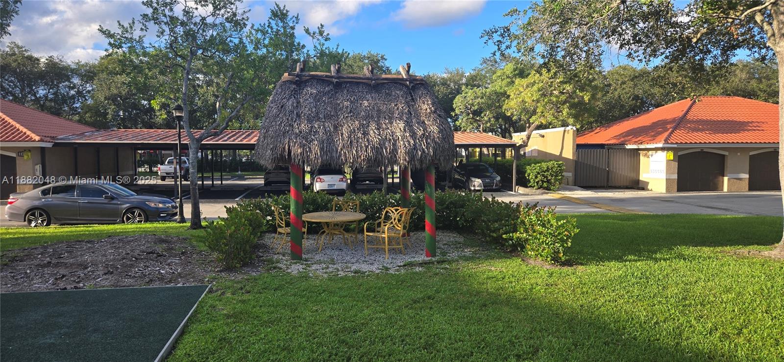 MARQUESA CONDO - Residential