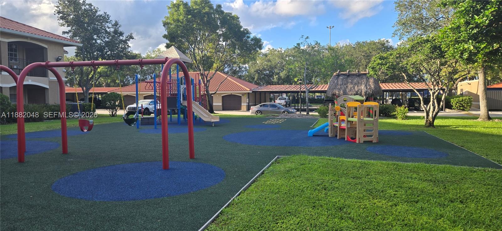 MARQUESA CONDO - Residential