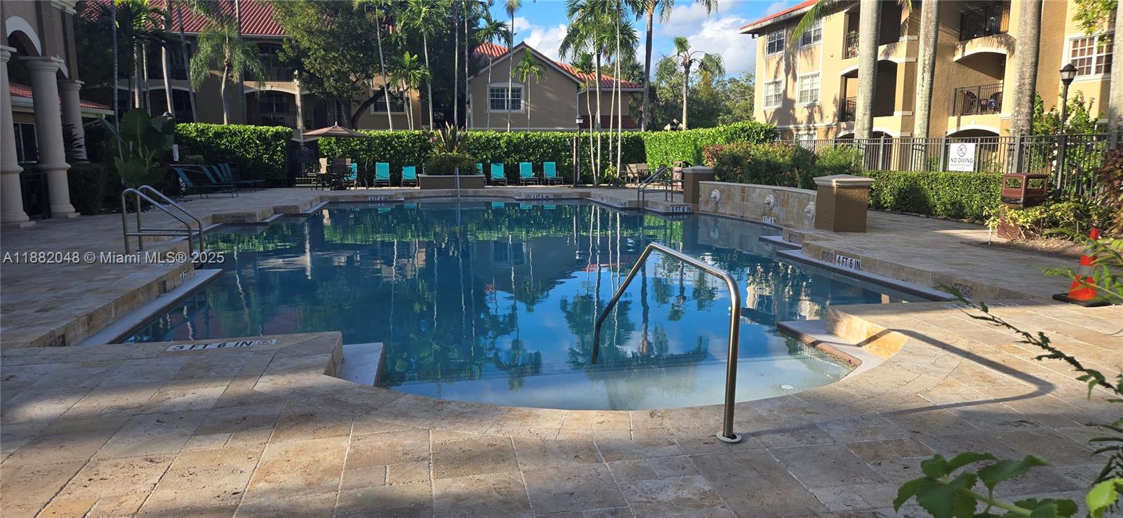 MARQUESA CONDO - Residential