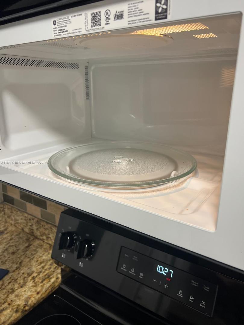 MARQUESA CONDO - Residential