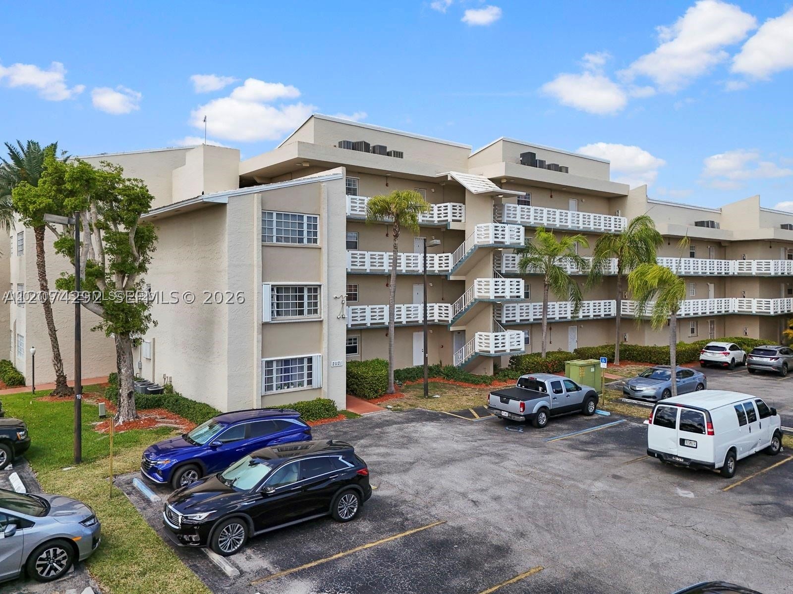 21121 SW 85th Ave 308, Cutler Bay FL 33189